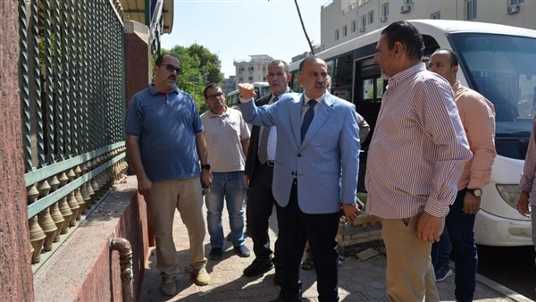 محافظ أسيوط 