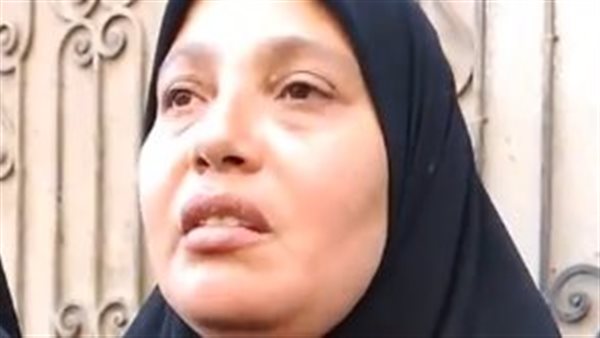 انهيار أسر ضحايا