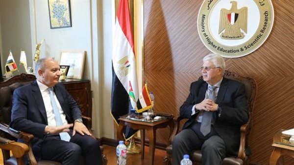 وزير التعليم العالي