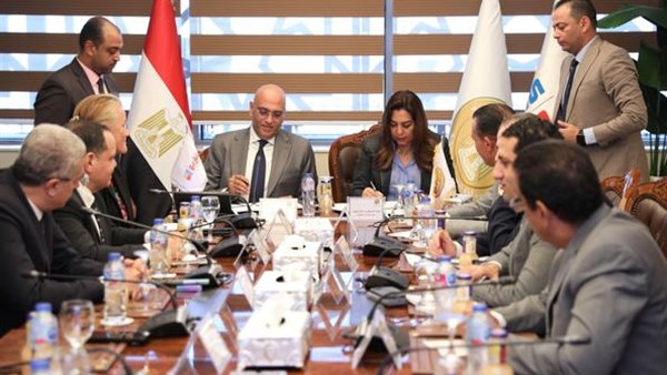 اوقيع البروتكول