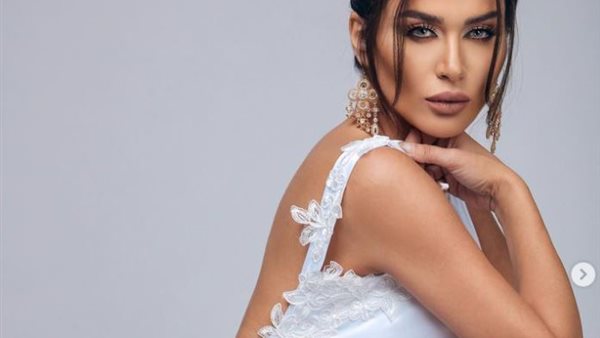 نادين الراسي 