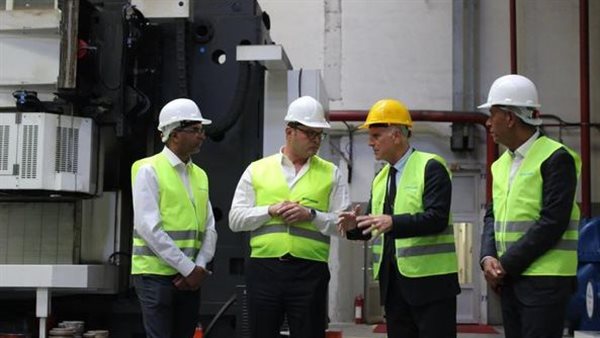 جولة وزير الإسكان