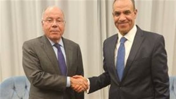 وزير الخارجية