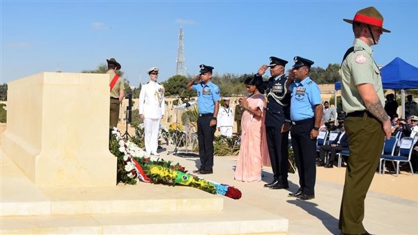 النصب التذكاري 