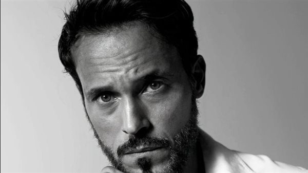 الفنان يوسف الشريف