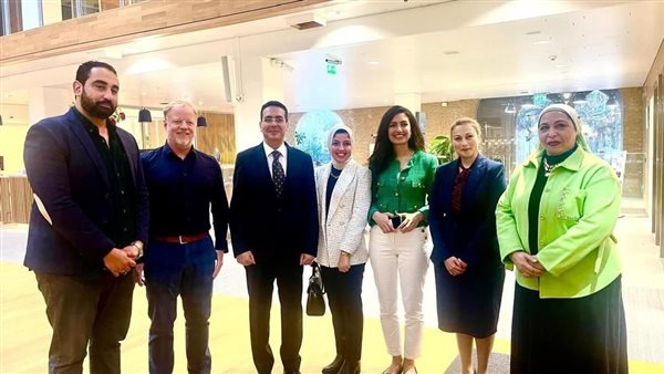 السفير المصرى فى