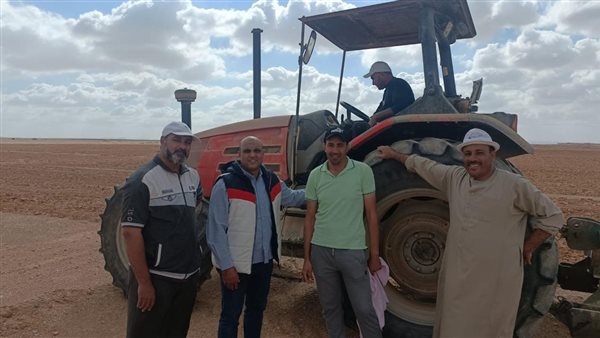 توفير المعدات الزراعية