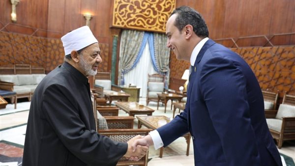 خلال اللقاء 