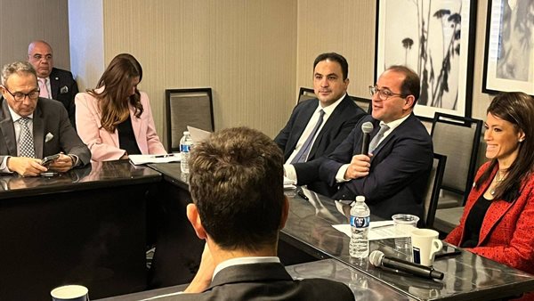 خلال اللقاء