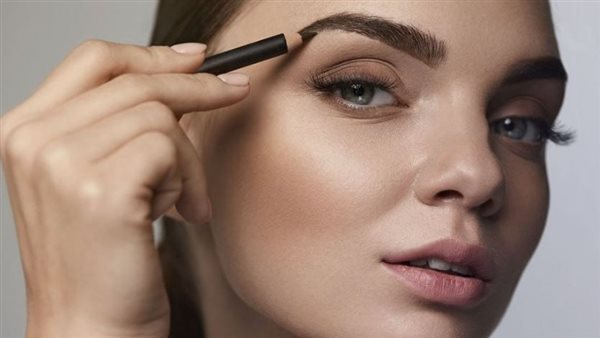 تكثيف الحواجب 