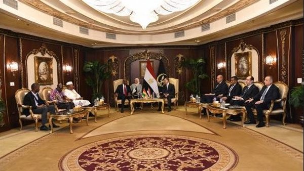 لقاء وزير الداخلية