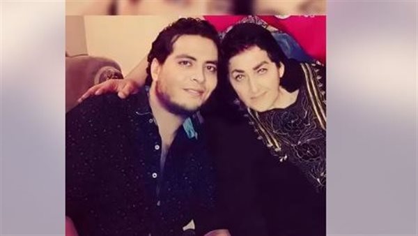 شريفة ماهر ونجلها