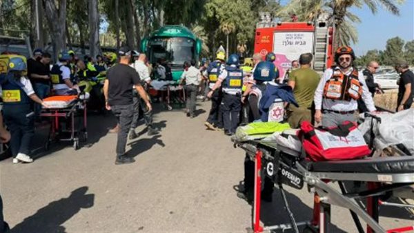 المصابين محاصرون