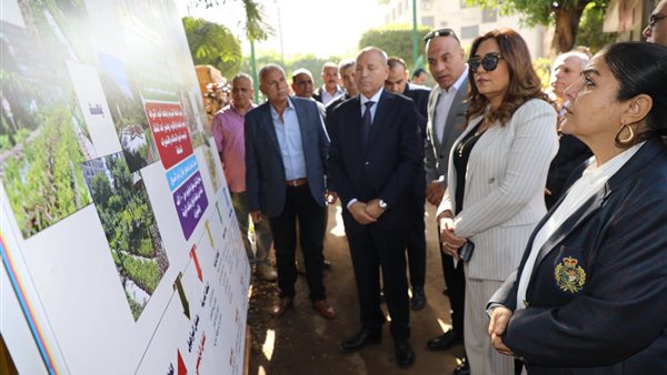 جانب من الافتتاحات