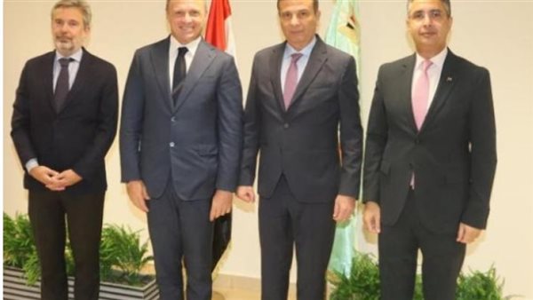 وزيرا الزراعة والتموين