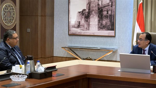 لقاء الدكتور مصطفى