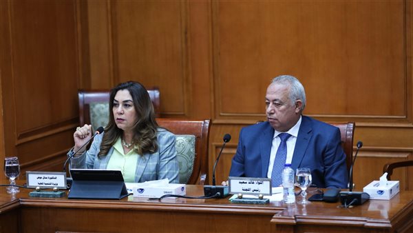 الدكتورة منال عوض