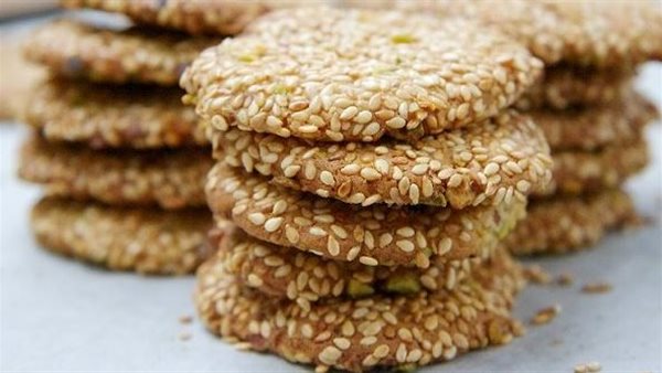 بسكويت السمسم 