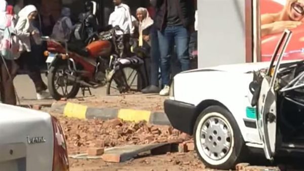 انهيار بلكونة في