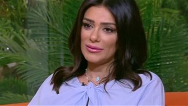 انجي المقدم وحسن