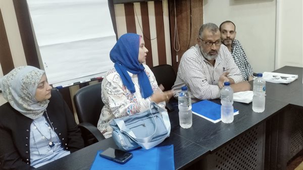 جانب من الندوة