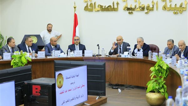 جانب من الندوة