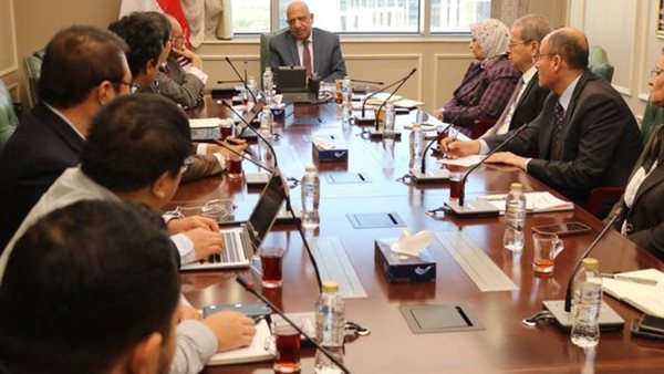 وزير الكهرباء