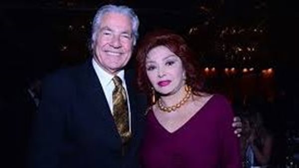 نبيلة عبيد ومصطفى