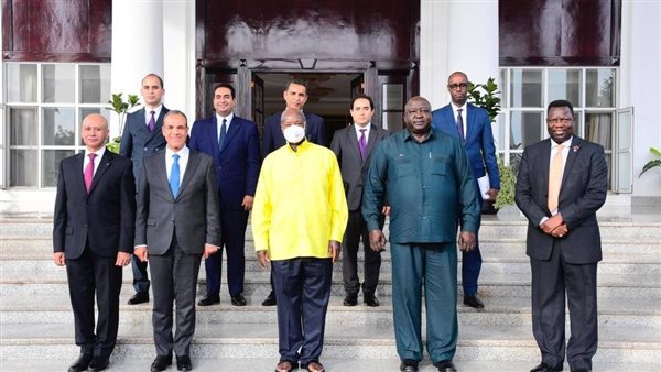 وزير الخارجية والهجرة