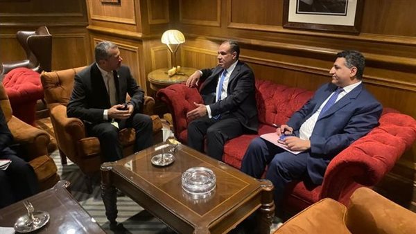 لقاء وزير الخارجية