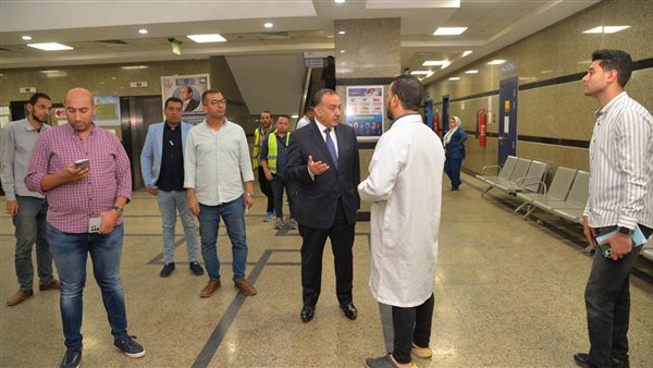 محافظ أسيوط 