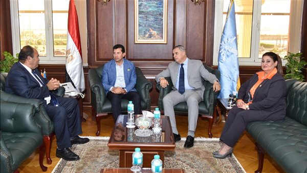 لقاء وزير الشباب