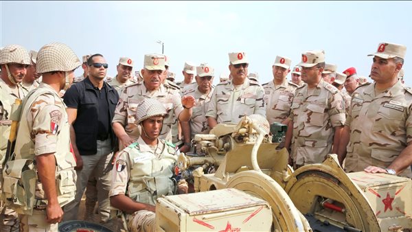 جولة وزير الدفاع