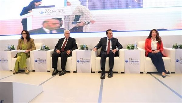 مشاركة وزير التعليم