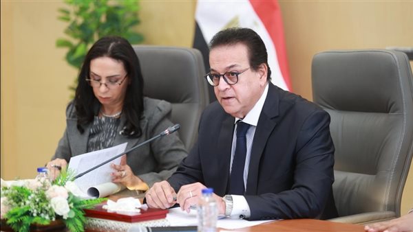 الدكتور خالد عبد