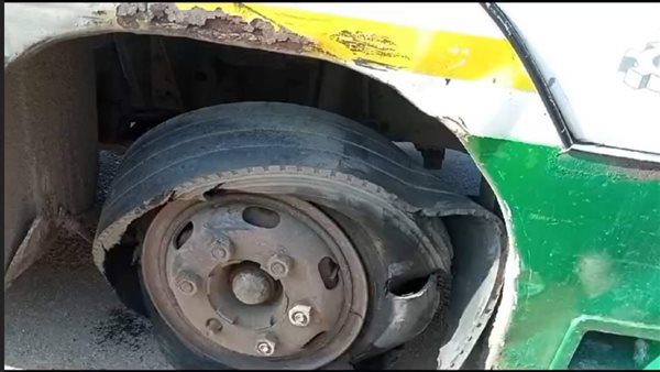 إنفجار إطار سياره