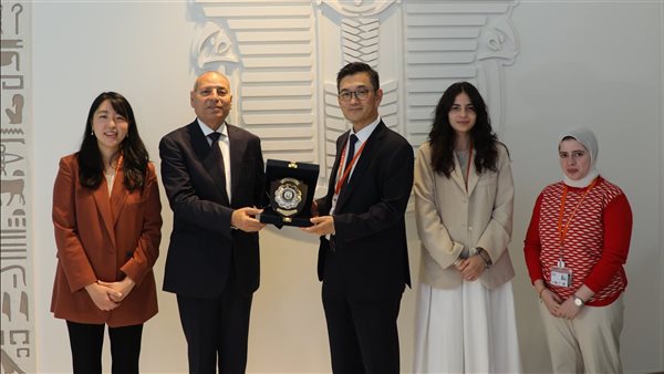 لقاء محافظ القاهرة