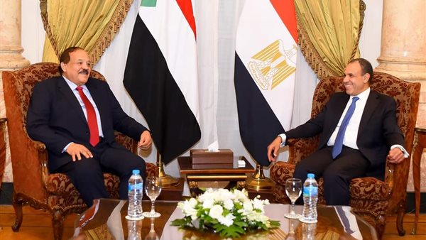 وزير الخارجية ونظيره