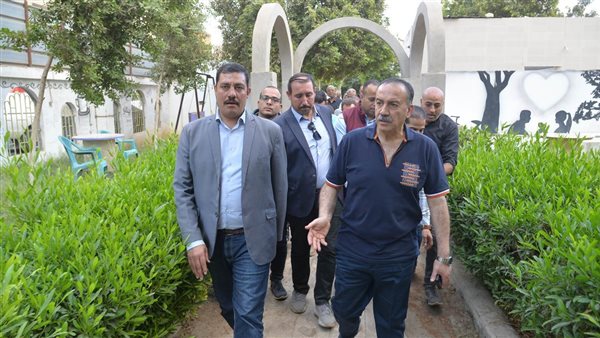 محافظ أسيوط 