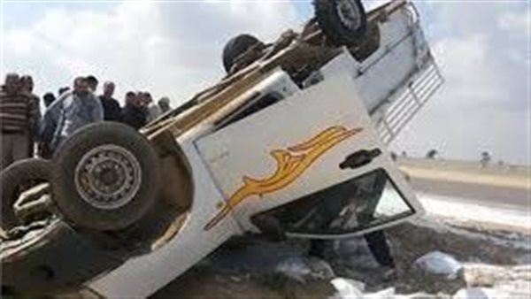 إصابة 14 شخصا في