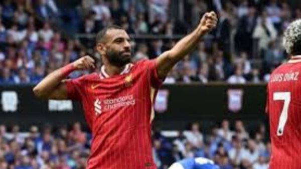 محمد صلاح يفوز بجائزة