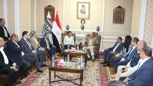 لقاء الوزيران