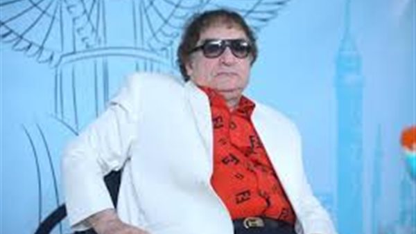 الفنان محيي إسماعيل