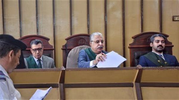 السجن عام لسائق قام