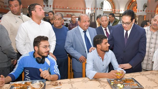 رئيس جامعة القاهرة