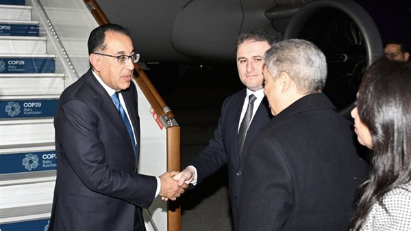  رئيس الوزراء يصل