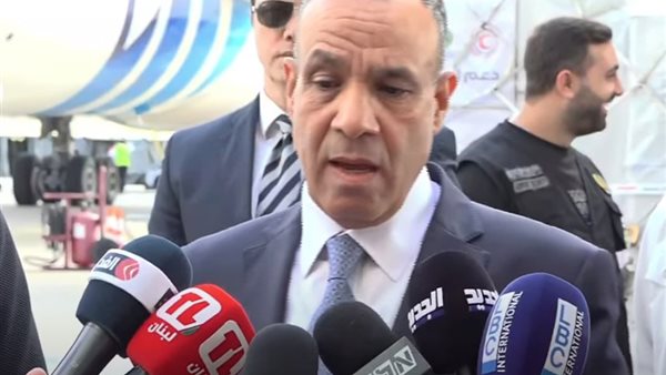 وزير الخارجية أثناء