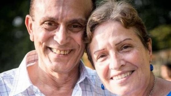 محمد صبحي وزوجته