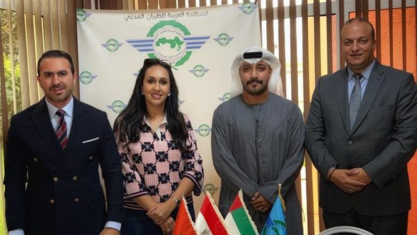 لجنة الإعلام و الاتصال