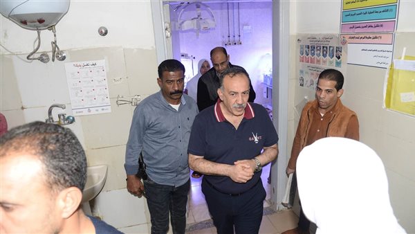 محافظ أسيوط 